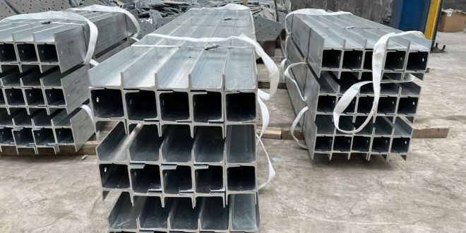 Can galvanized fence posts rust?